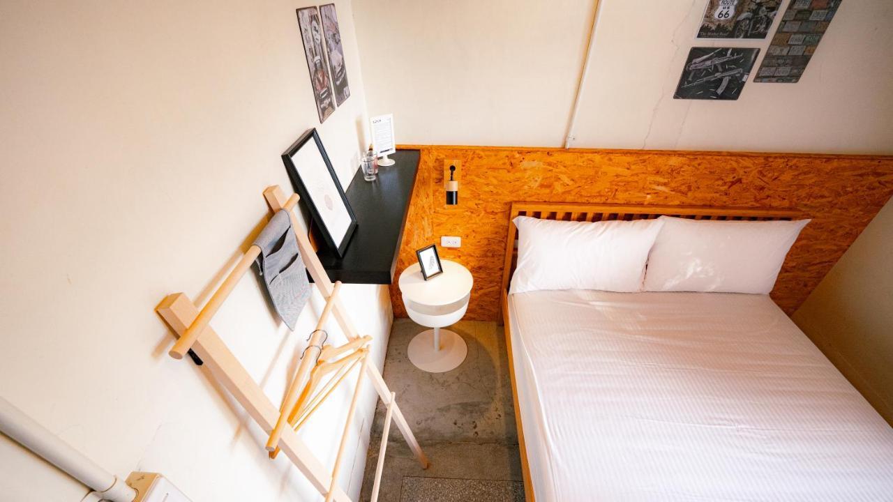 Dope Hostel Taichung Exterior foto