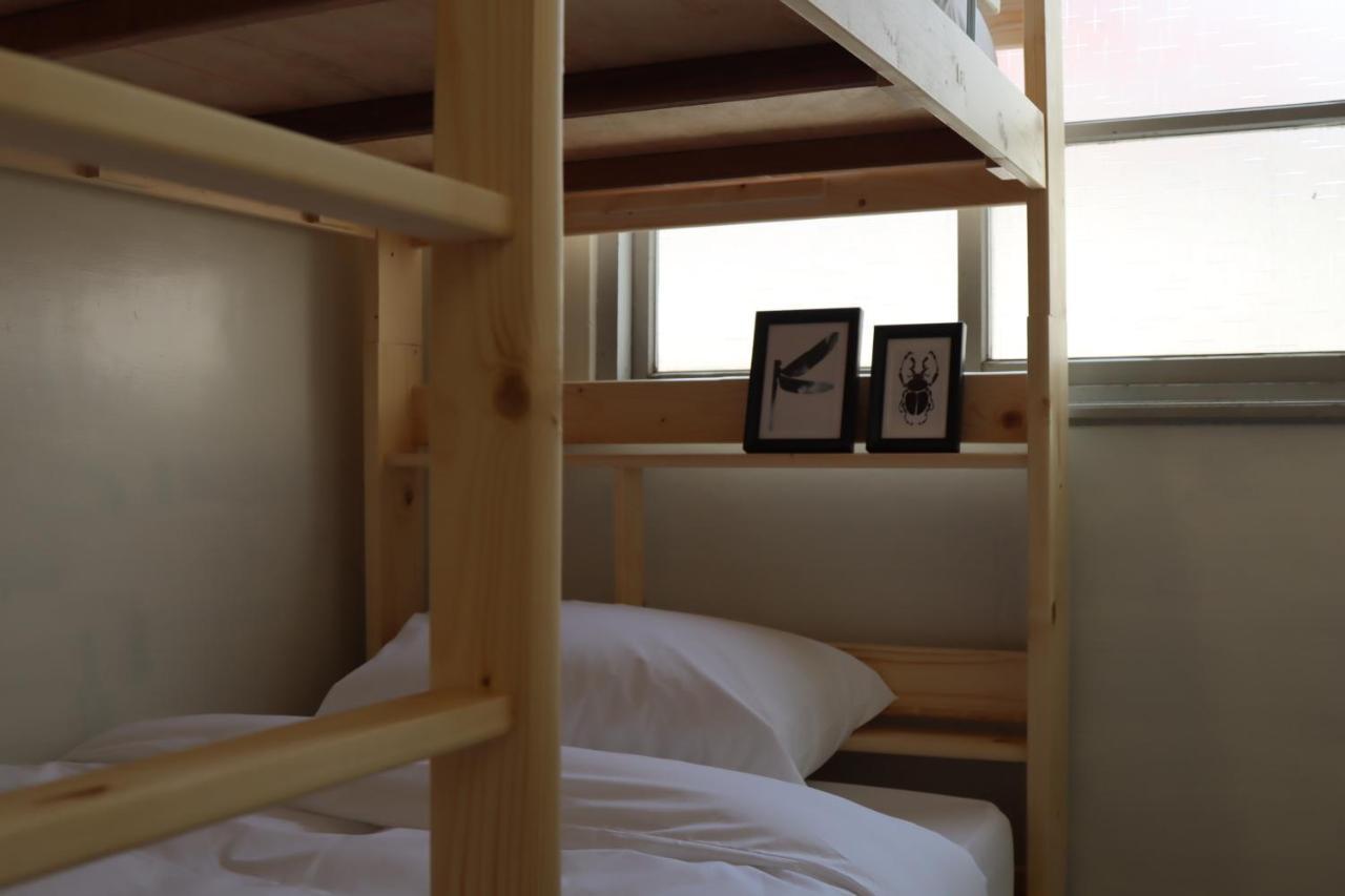 Dope Hostel Taichung Exterior foto